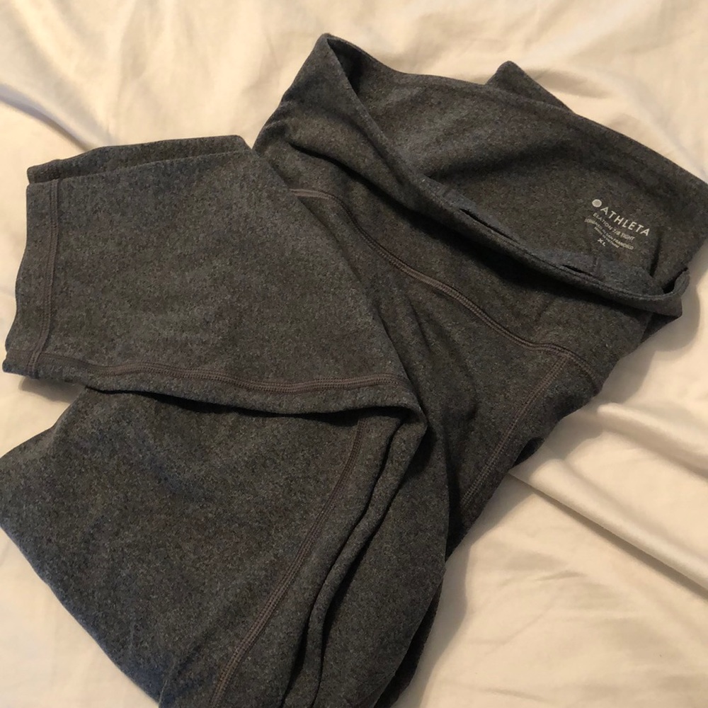 Athleta Elation 7/8 pants in XL